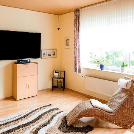 Luxurious In Near Public Pool Apartment *