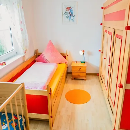 Luxurious In Near Public Pool Apartment *