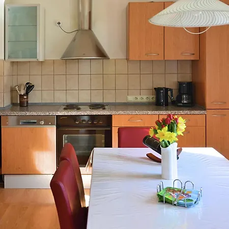 Luxurious In Near Public Pool Apartamento *