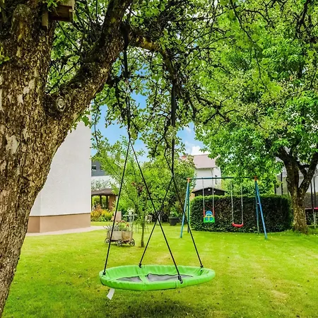 Apartamento Luxurious In Near Public Pool Medebach