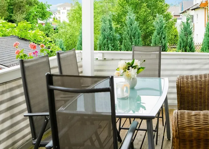 Appartement Luxurious In Near Public Pool *