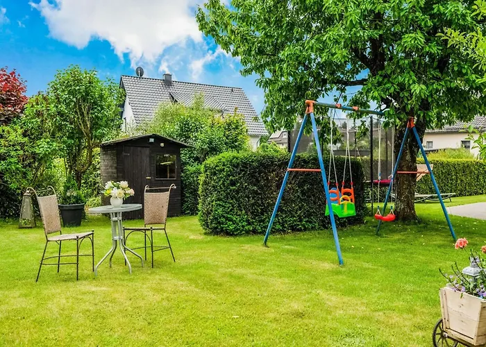 Appartement Luxurious In Near Public Pool *